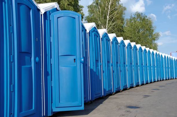 Best Porta potty rental near me  in Rock Island, IL